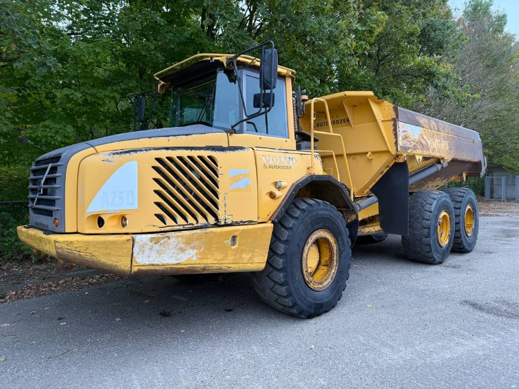 Volvo A 25 D - Tombereau articulé: photos 1 Volvo A 25 D - Tombereau articulé: photos 1