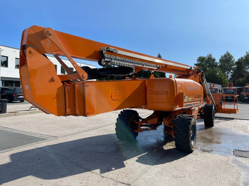 Genie Z 135/70 - Nacelle articulée: photos 5 Genie Z 135/70 - Nacelle articulée: photos 5