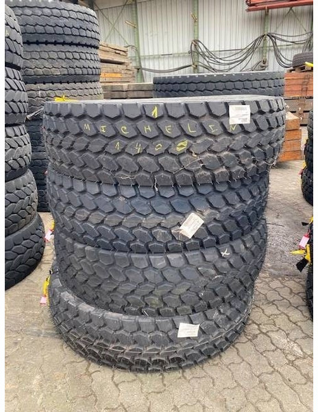 REIFEN Kran Tyres crane - Grue auxiliaire pour Engins de chantier: photos 2 REIFEN Kran Tyres crane - Grue auxiliaire pour Engins de chantier: photos 2