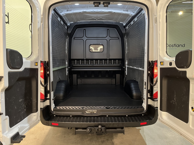 Ford Transit 2.0 TDCI L3H2 DC Dubbel Cabine Trend 130 PK / Euro 6 / Airco / Schuifdeur L + R / Cruise Control / Camera / Trekhaak / BPM VRIJ !! - Fourgon utilitaire, Utilitaire double cabine: photos 5 Ford Transit 2.0 TDCI L3H2 DC Dubbel Cabine Trend 130 PK / Euro 6 / Airco / Schuifdeur L + R / Cruise Control / Camera / Trekhaak / BPM VRIJ !! - Fourgon utilitaire, Utilitaire double cabine: photos 5