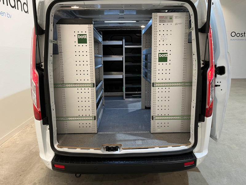 Ford Transit Custom 300 2.0 TDCI L1H1 Trend 130 PK / Servicebus / Bott Inrichting / Euro 6 / Schuifdeur L + R / Airco / CarPlay / Klep / PDC / Navigatie / 3-Zits / BPM VRIJ !! - Fourgonnette: photos 4 Ford Transit Custom 300 2.0 TDCI L1H1 Trend 130 PK / Servicebus / Bott Inrichting / Euro 6 / Schuifdeur L + R / Airco / CarPlay / Klep / PDC / Navigatie / 3-Zits / BPM VRIJ !! - Fourgonnette: photos 4