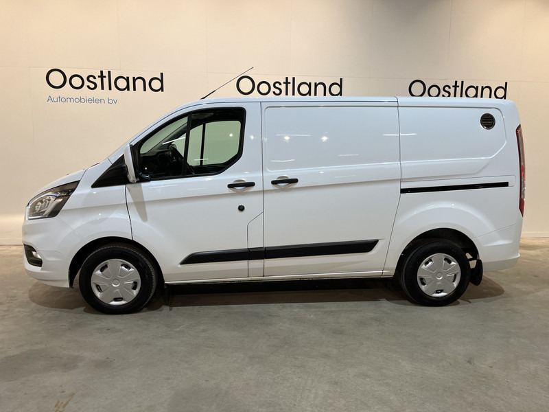 Ford Transit Custom 300 2.0 TDCI L1H1 Trend 130 PK / Servicebus / Bott Inrichting / Euro 6 / Schuifdeur L + R / Airco / CarPlay / Klep / PDC / Navigatie / 3-Zits / BPM VRIJ !! - Fourgonnette: photos 5 Ford Transit Custom 300 2.0 TDCI L1H1 Trend 130 PK / Servicebus / Bott Inrichting / Euro 6 / Schuifdeur L + R / Airco / CarPlay / Klep / PDC / Navigatie / 3-Zits / BPM VRIJ !! - Fourgonnette: photos 5