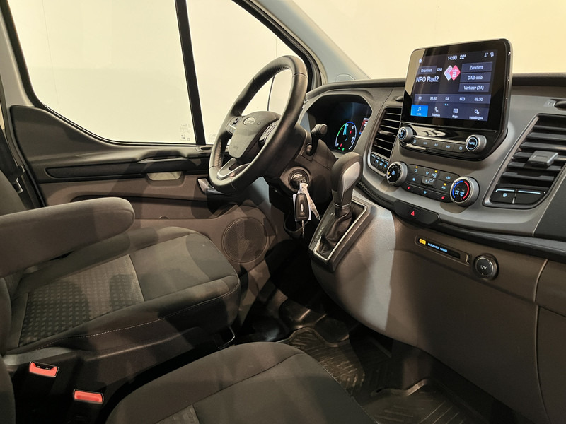 Ford Transit Custom 340 1.0 EcoBoost L1H1 PHEV Trend Automaat / Euro 6 / Servicebus / Sortimo Inrichting / Airco / Cruise Control / Camera / CarPlay / 3-Zits / 22.300 KM !! - Fourgonnette: photos 3 Ford Transit Custom 340 1.0 EcoBoost L1H1 PHEV Trend Automaat / Euro 6 / Servicebus / Sortimo Inrichting / Airco / Cruise Control / Camera / CarPlay / 3-Zits / 22.300 KM !! - Fourgonnette: photos 3