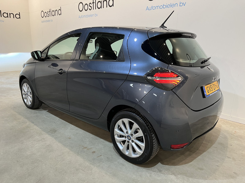 Renault ZOE R110 Experience 52 kWh (Huuraccu) / CarPlay / PDC / Airco / Cruise Control / LMV / 25.400 KM !! Prijs ex BTW € 8.250,- - Voiture à hayon: photos 4 Renault ZOE R110 Experience 52 kWh (Huuraccu) / CarPlay / PDC / Airco / Cruise Control / LMV / 25.400 KM !! Prijs ex BTW € 8.250,- - Voiture à hayon: photos 4