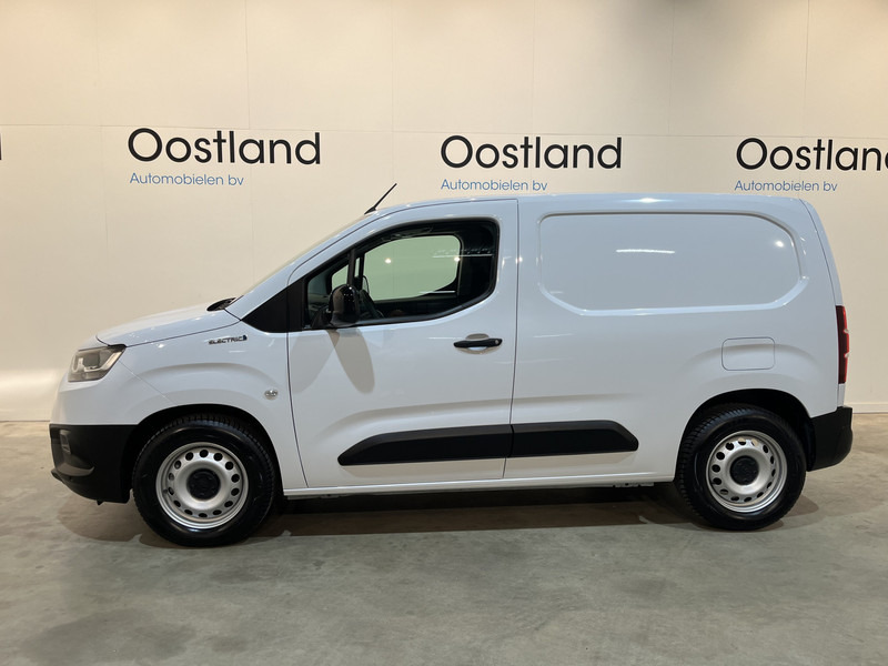 Toyota PROACE CITY Electric Live 50 kWh / 100% elektrisch !! / CCS Snellader / Airco / Cruise Control / CarPlay / Navigatie / Camera / 6.200 KM !! Z.G.A.N. / BPM VRIJ !! - Fourgonnette, Utilitaire électrique: photos 2 Toyota PROACE CITY Electric Live 50 kWh / 100% elektrisch !! / CCS Snellader / Airco / Cruise Control / CarPlay / Navigatie / Camera / 6.200 KM !! Z.G.A.N. / BPM VRIJ !! - Fourgonnette, Utilitaire électrique: photos 2