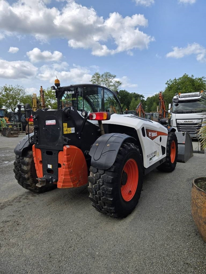 Bobcat TL 38.70 HF AGRI - Chariot télescopique: photos 4 Bobcat TL 38.70 HF AGRI - Chariot télescopique: photos 4
