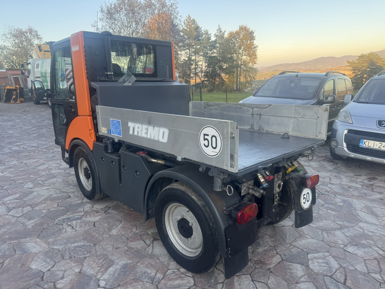 Engin de déneigement MULTICAR Hako Tremo 4x4 wywrotka Polewaczka zamiatarka pług posypywarka snow schnee: photos 6