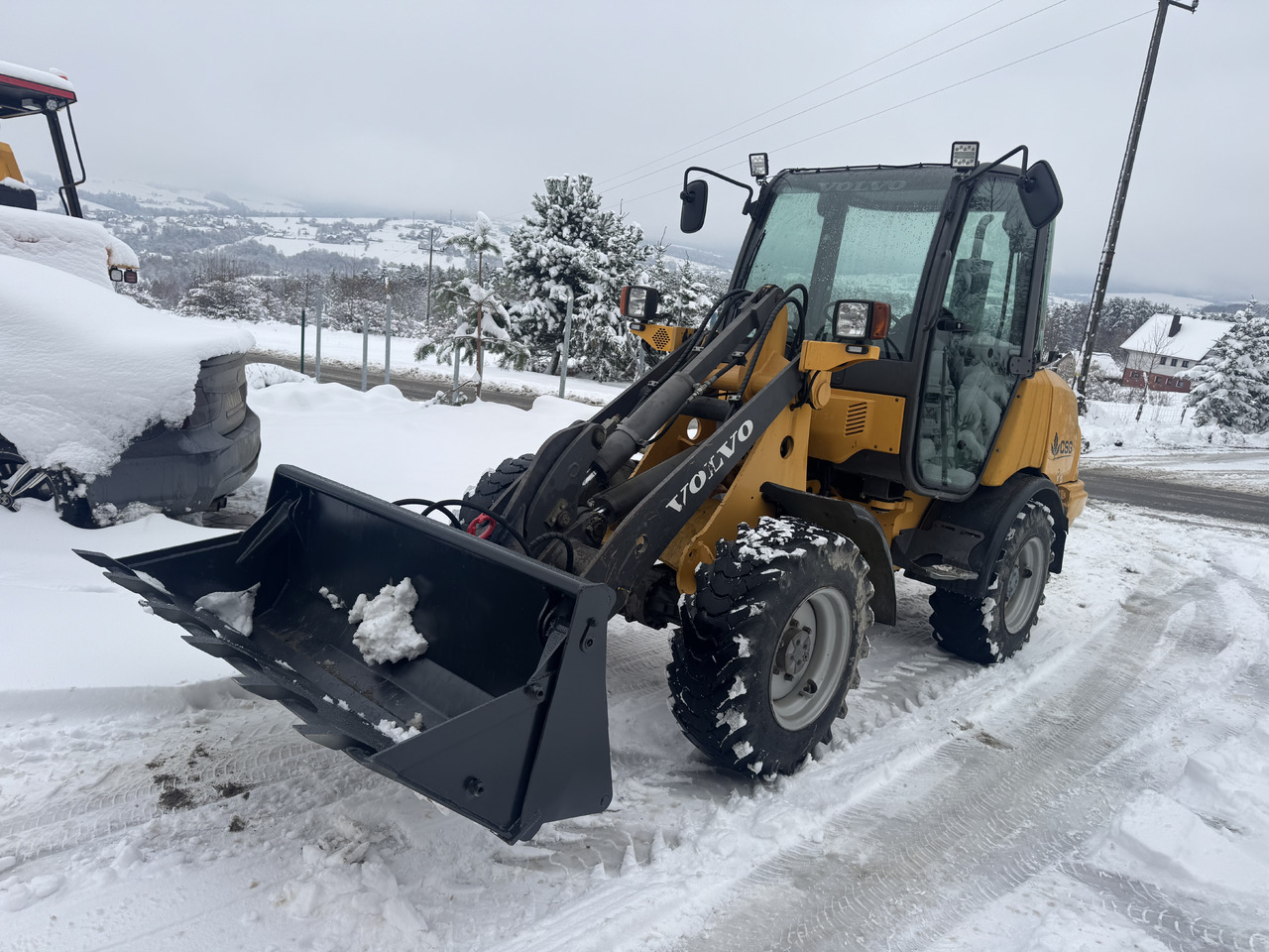 Volvo L20B L20 5t low mth - Chargeuse sur pneus: photos 2 Volvo L20B L20 5t low mth - Chargeuse sur pneus: photos 2