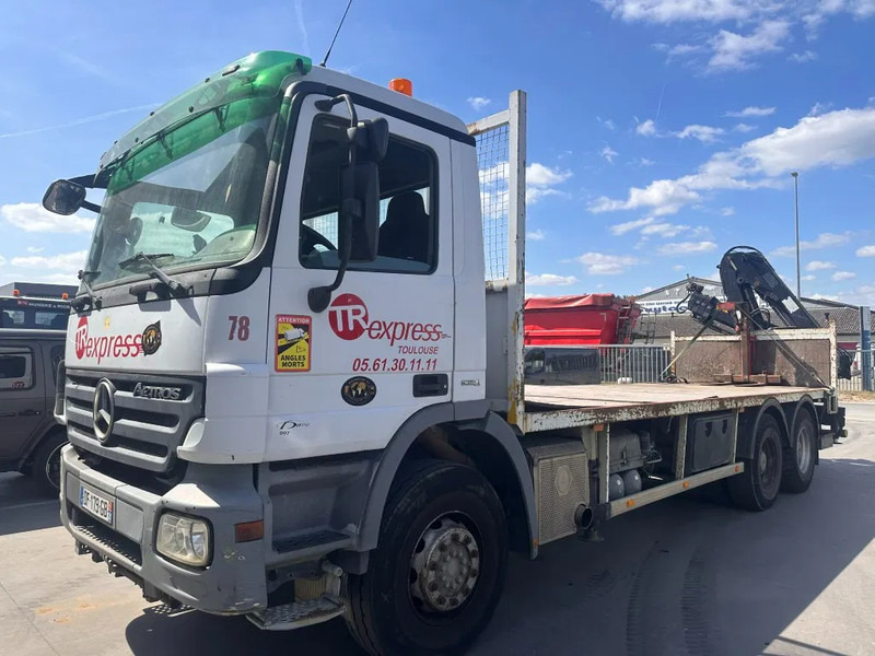 Mercedes-Benz Actros 3336 - Camion plateau: photos 1 Mercedes-Benz Actros 3336 - Camion plateau: photos 1