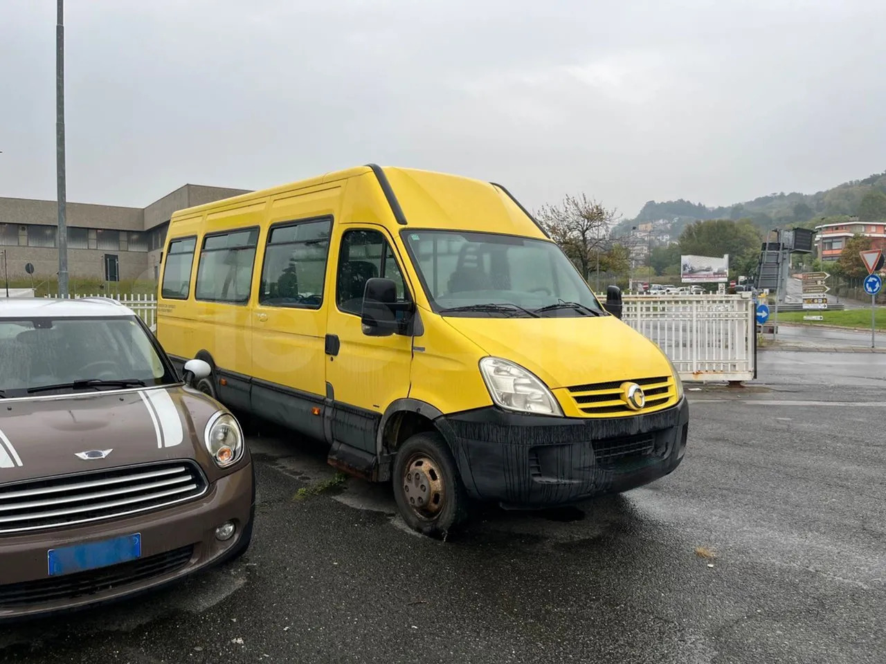 Iveco A50 - Minibus, Transport de personnes: photos 1 Iveco A50 - Minibus, Transport de personnes: photos 1