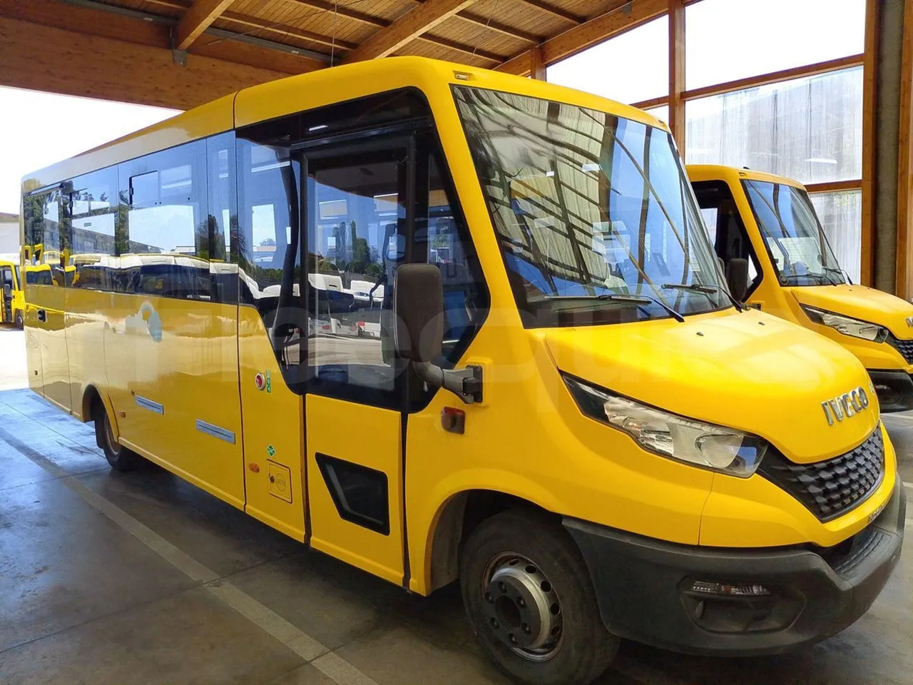 Bus scolaire Iveco Indcar: photos 1