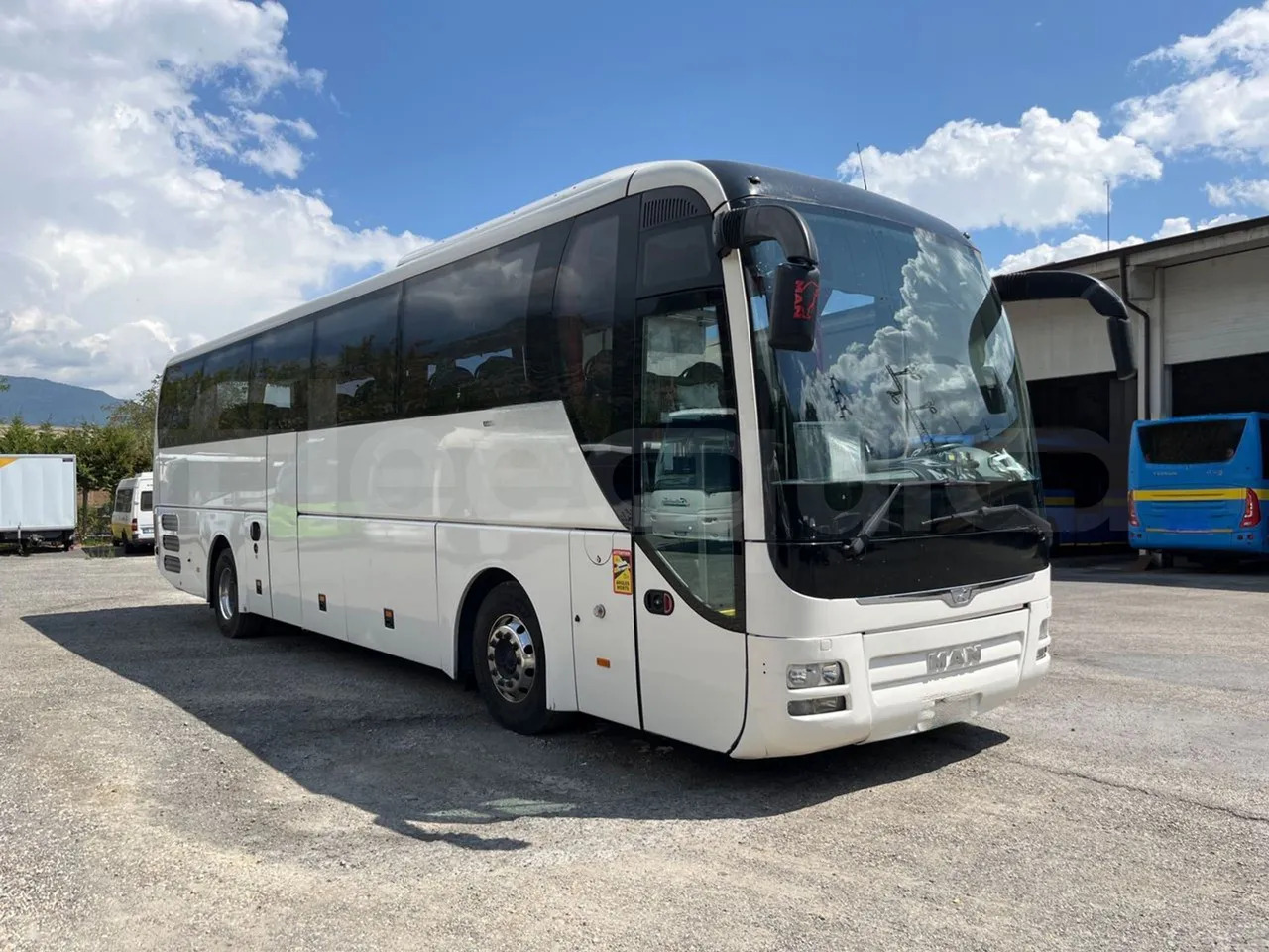Autocar Man Lion's Coach: photos 1
