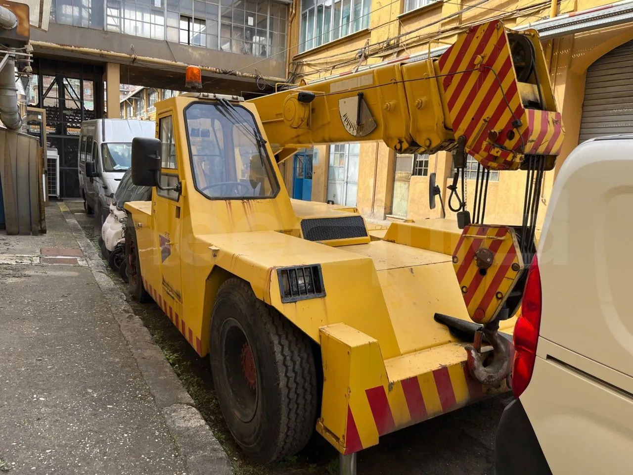 Manghi Gru MTA 160/1 - Bus urbain: photos 2 Manghi Gru MTA 160/1 - Bus urbain: photos 2
