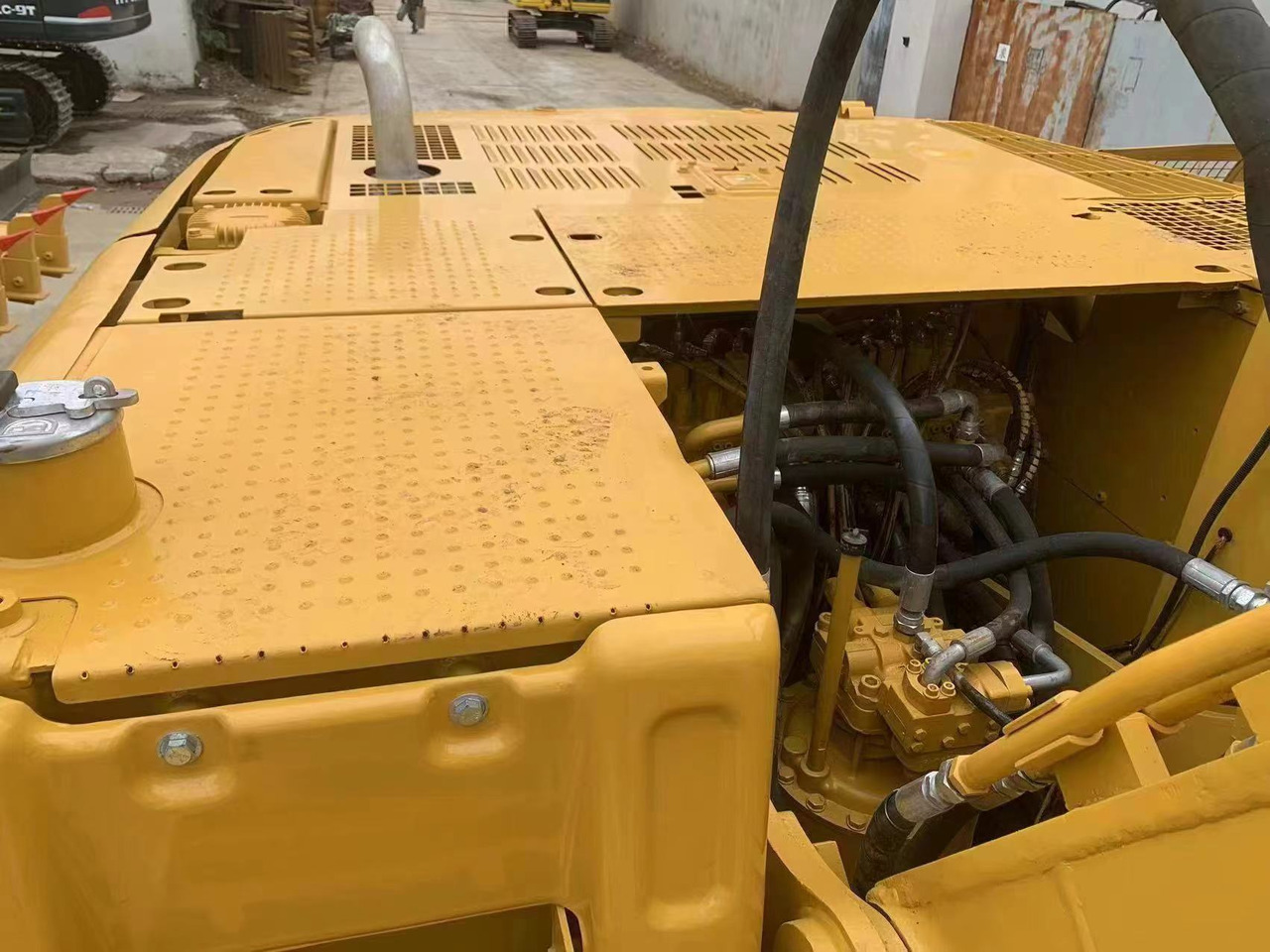 CATERPILLAR 320CL - Pelle sur chenille: photos 5 CATERPILLAR 320CL - Pelle sur chenille: photos 5