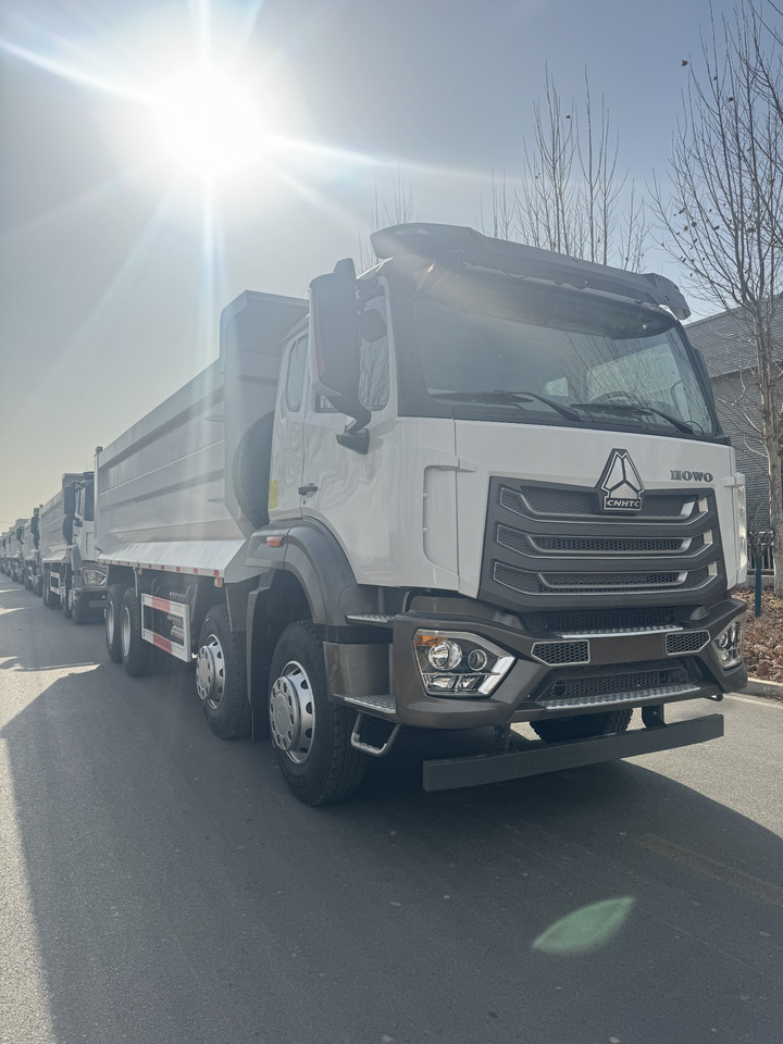 Howo 8x4 - Tombereau: photos 3 Howo 8x4 - Tombereau: photos 3