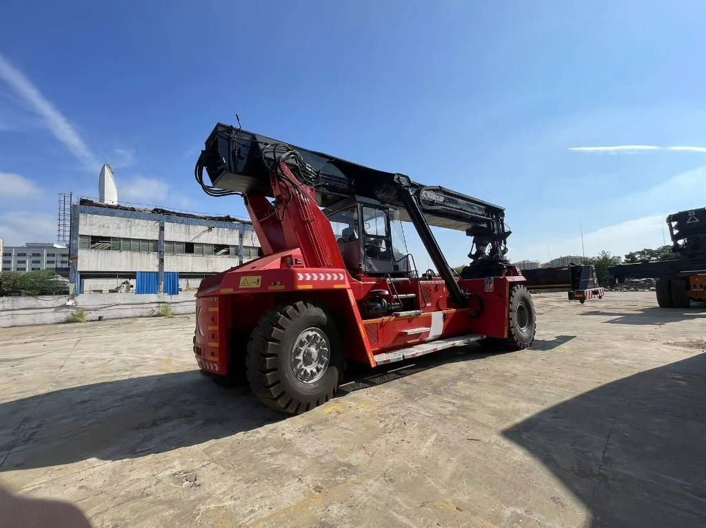 Kalmar DRF 450-650S5  - Grue tout-terrain: photos 1 Kalmar DRF 450-650S5  - Grue tout-terrain: photos 1