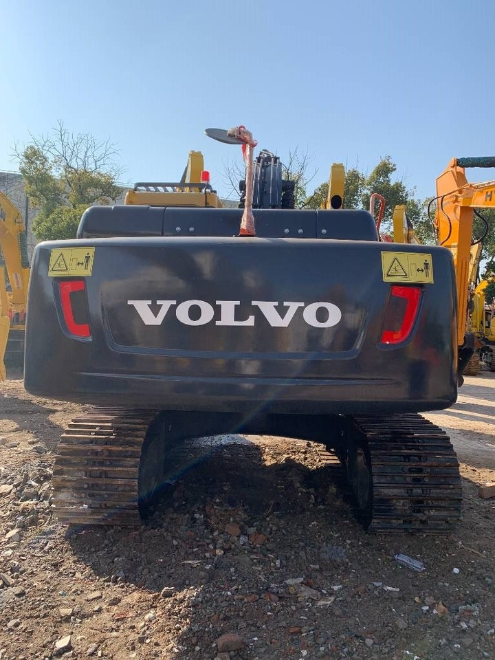 Volvo EC 210 - Pelle sur chenille: photos 4 Volvo EC 210 - Pelle sur chenille: photos 4