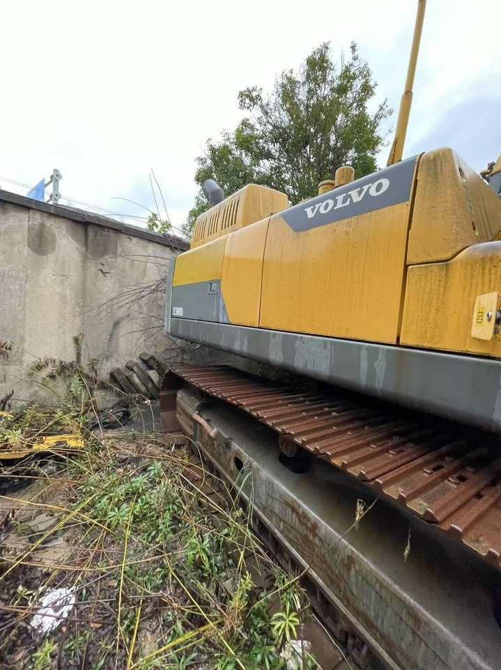 Volvo EC 380 DL  - Pelle sur chenille: photos 3 Volvo EC 380 DL  - Pelle sur chenille: photos 3