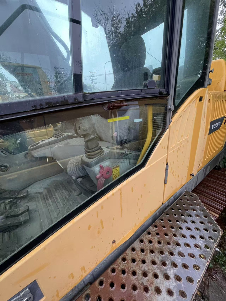 Volvo EC380DL - Pelle sur chenille: photos 3 Volvo EC380DL - Pelle sur chenille: photos 3