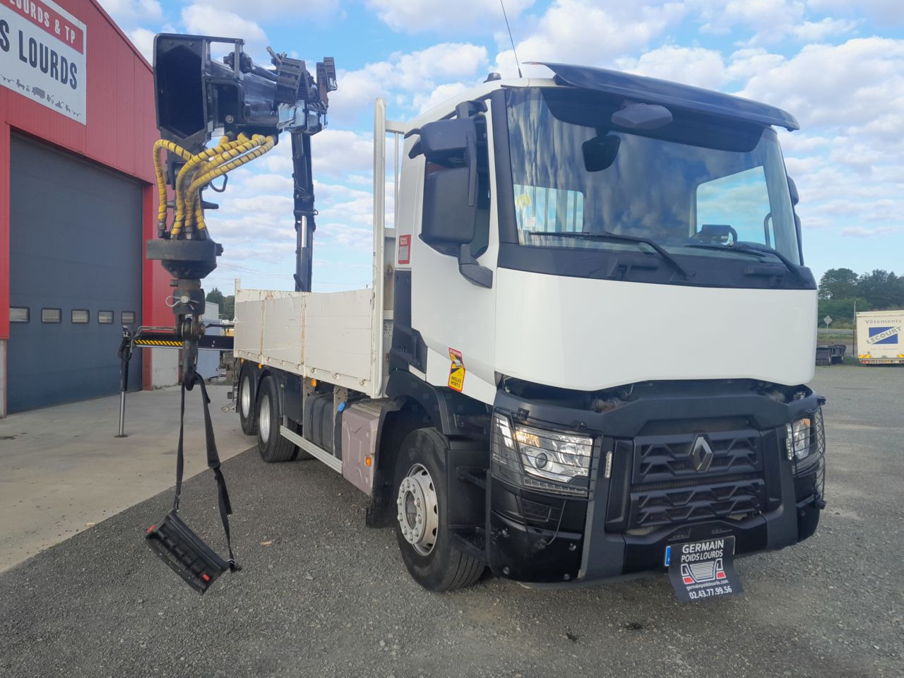 Renault C380 6x2 DTI11 6x2 Standard platform Truck - Camion plateau, Camion grue: photos 2 Renault C380 6x2 DTI11 6x2 Standard platform Truck - Camion plateau, Camion grue: photos 2