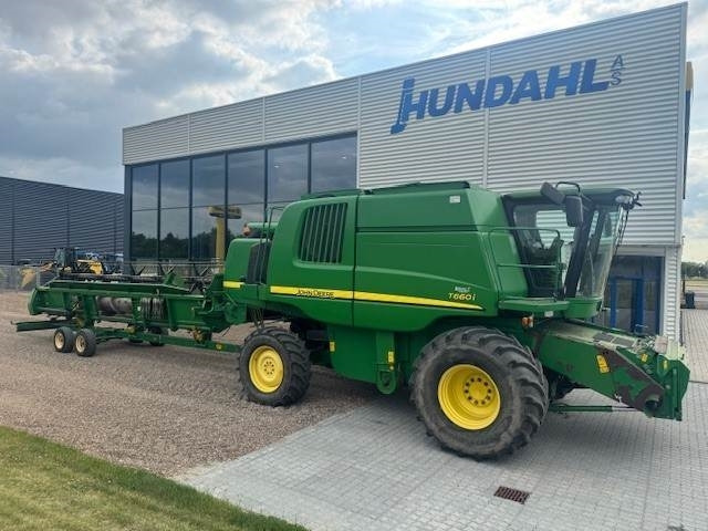 John Deere T660I - Moissonneuse-batteuse: photos 1 John Deere T660I - Moissonneuse-batteuse: photos 1