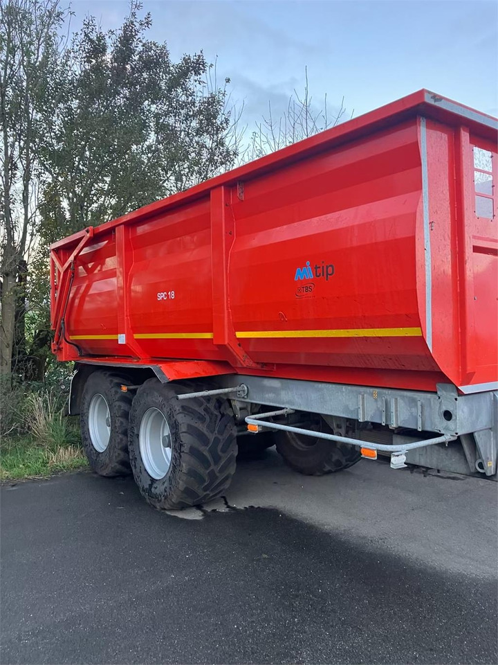 Mi SPC 18 TIPVOGN - Benne agricole: photos 1 Mi SPC 18 TIPVOGN - Benne agricole: photos 1