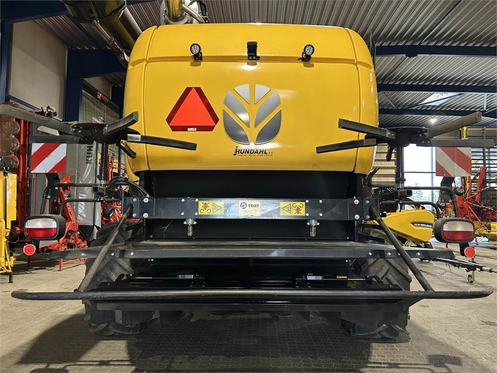 New Holland HALMSPERDER CX/CR - Epandeur à fumier: photos 2 New Holland HALMSPERDER CX/CR - Epandeur à fumier: photos 2