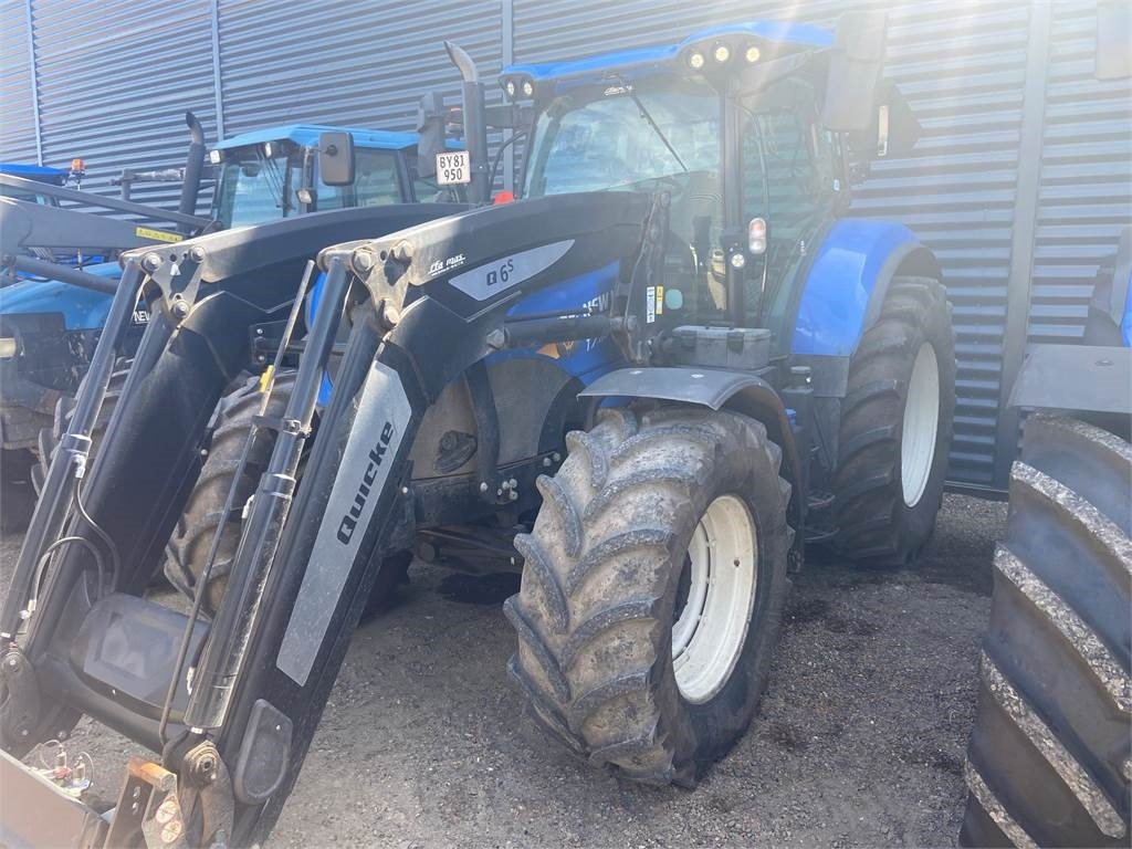 New Holland T7.190 RC - Tracteur agricole: photos 1 New Holland T7.190 RC - Tracteur agricole: photos 1
