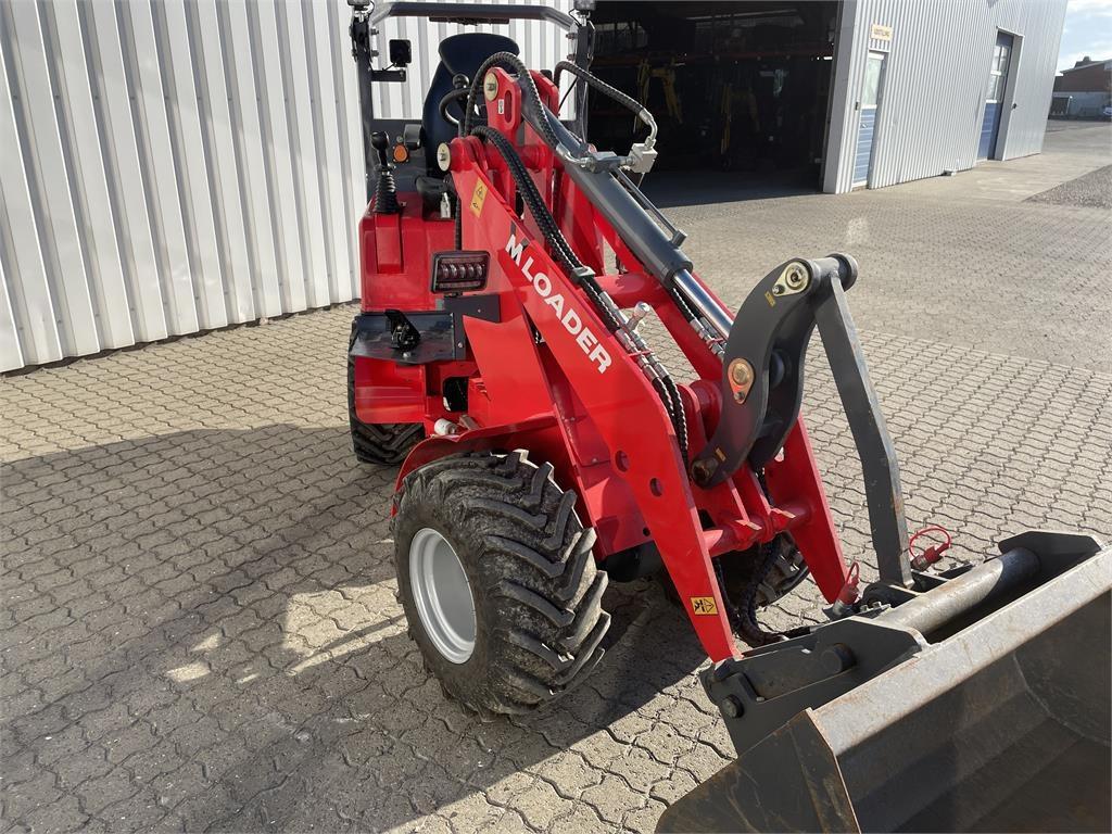 VM Loader 1026 LXE ELECTRIC - Valet de ferme: photos 2 VM Loader 1026 LXE ELECTRIC - Valet de ferme: photos 2