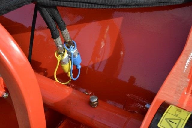 - - - boxer - Accessoire pour Tracteur communal: photos 3 - - - boxer - Accessoire pour Tracteur communal: photos 3