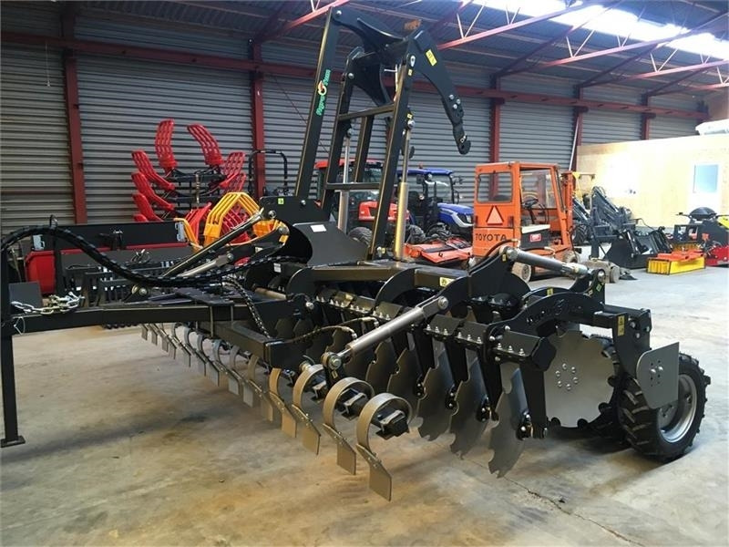 Agro - TOM 4 m. bugseret med slæbeplanke - Cover crop: photos 3 Agro - TOM 4 m. bugseret med slæbeplanke - Cover crop: photos 3