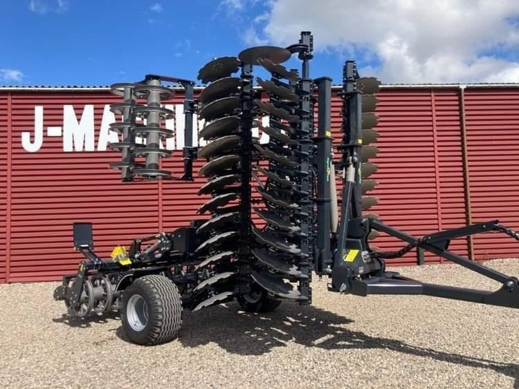 Agro - TOM 6 Meter discharve - Cover crop: photos 2 Agro - TOM 6 Meter discharve - Cover crop: photos 2