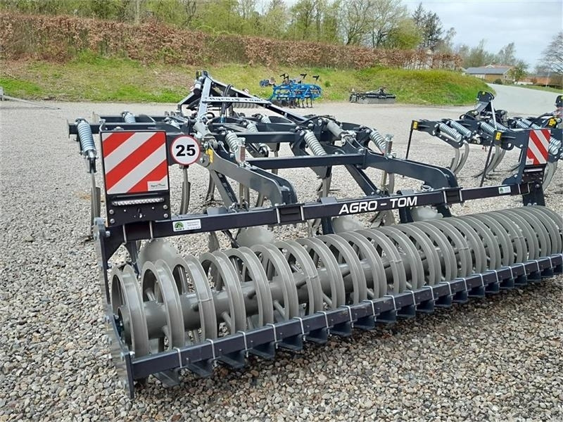 Agro-Tom APSP 3.5 PREMIUM - Bineuse: photos 2 Agro-Tom APSP 3.5 PREMIUM - Bineuse: photos 2