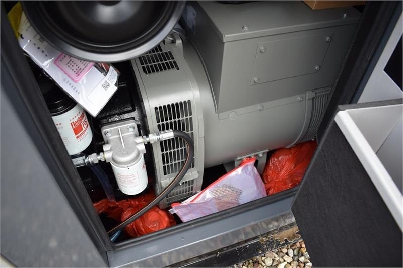 Groupe électrogène Cummins 88 KvA: photos 8 Groupe électrogène Cummins 88 KvA: photos 8