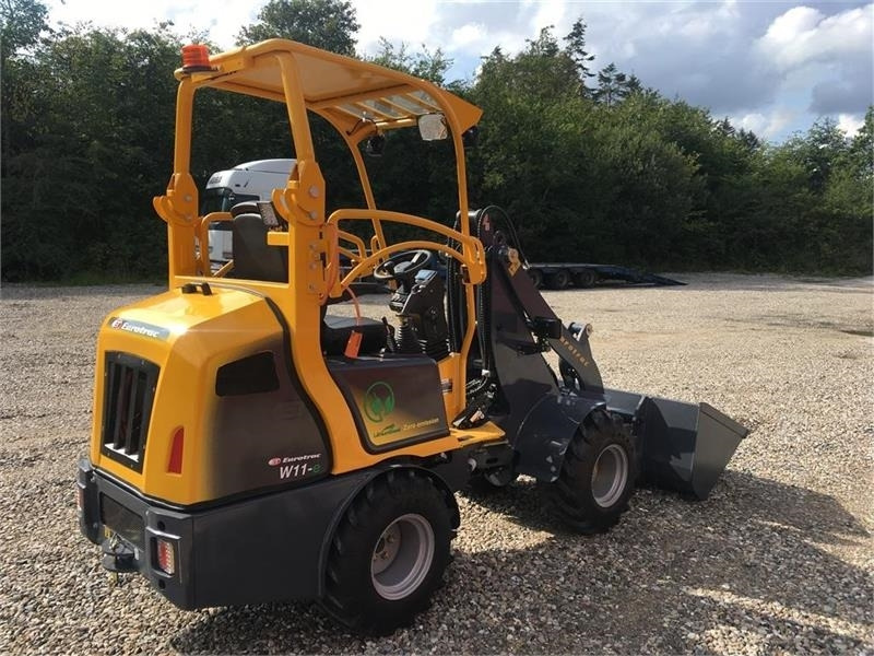 Eurotrac E11-El lang arm - Valet de ferme: photos 5 Eurotrac E11-El lang arm - Valet de ferme: photos 5