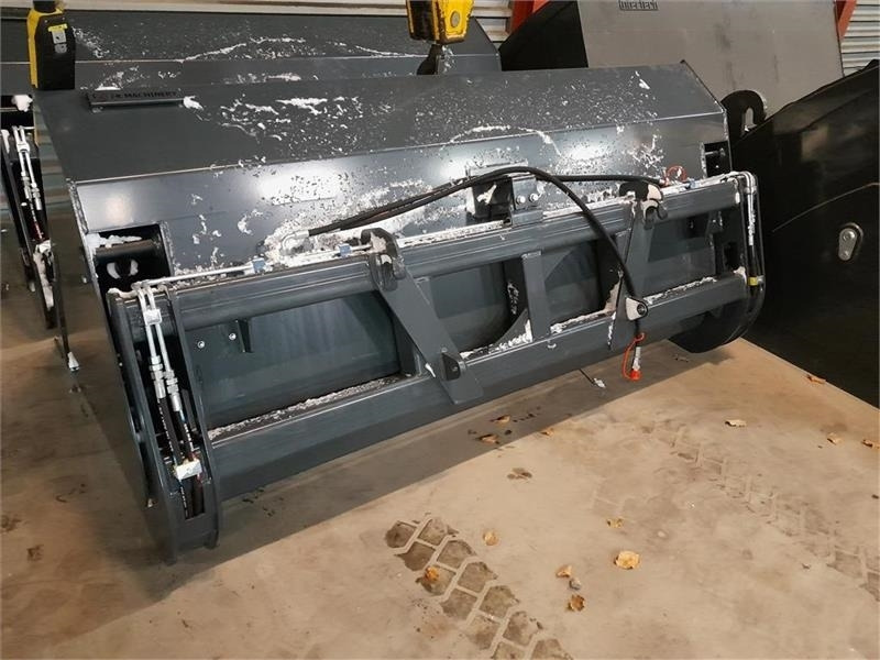 - - - fk machinery - Godet pour chargeur pour Machine agricole: photos 3 - - - fk machinery - Godet pour chargeur pour Machine agricole: photos 3