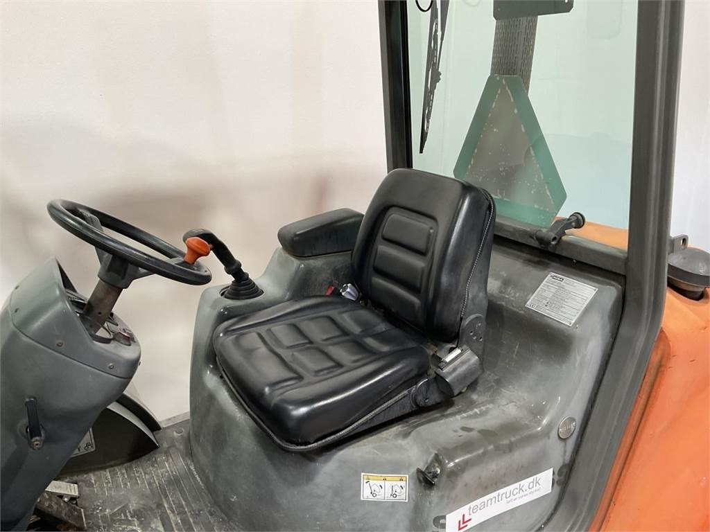 Ausa C250HX4 - Chariot tout terrain: photos 5 Ausa C250HX4 - Chariot tout terrain: photos 5