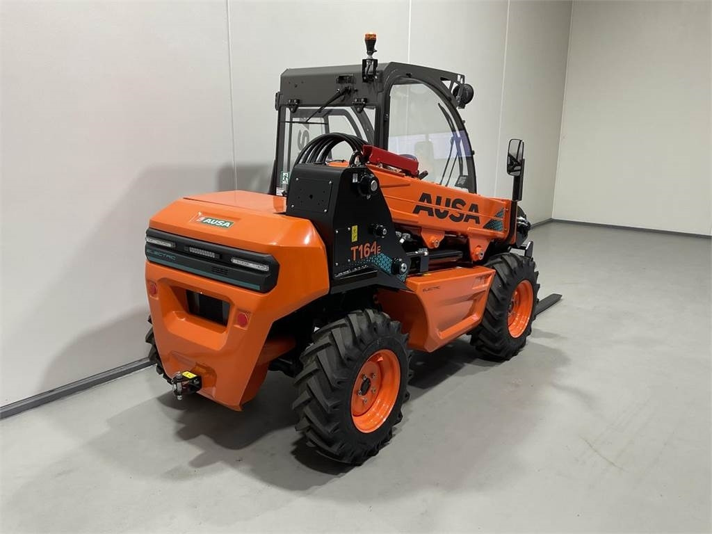 Ausa T164EX4  - Nacelle télescopique: photos 2 Ausa T164EX4  - Nacelle télescopique: photos 2