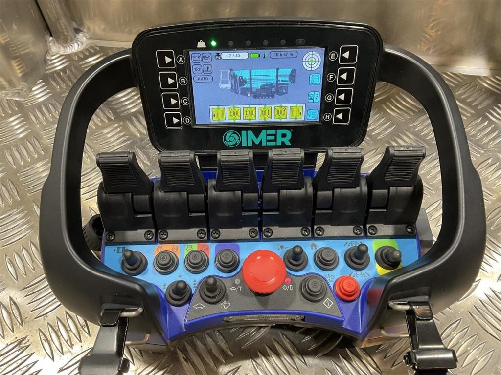 Imer IM R20 - Nacelle ciseaux: photos 5 Imer IM R20 - Nacelle ciseaux: photos 5