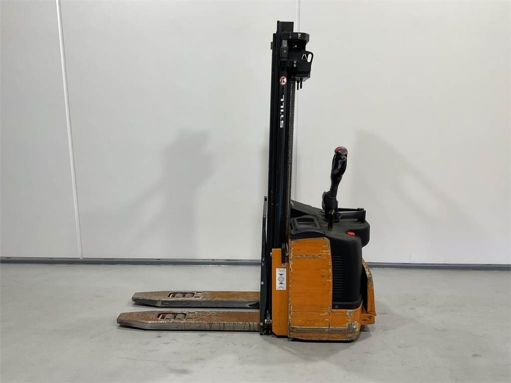 Still EFGV S14 - Gerbeur: photos 3 Still EFGV S14 - Gerbeur: photos 3