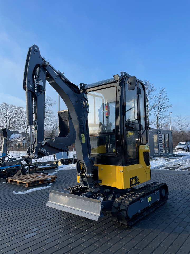 NEX N18 - Mini pelle: photos 5 NEX N18 - Mini pelle: photos 5