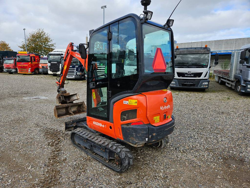Kubota KX 19-4 //Tiltman // 3 buckets - Mini pelle: photos 3 Kubota KX 19-4 //Tiltman // 3 buckets - Mini pelle: photos 3