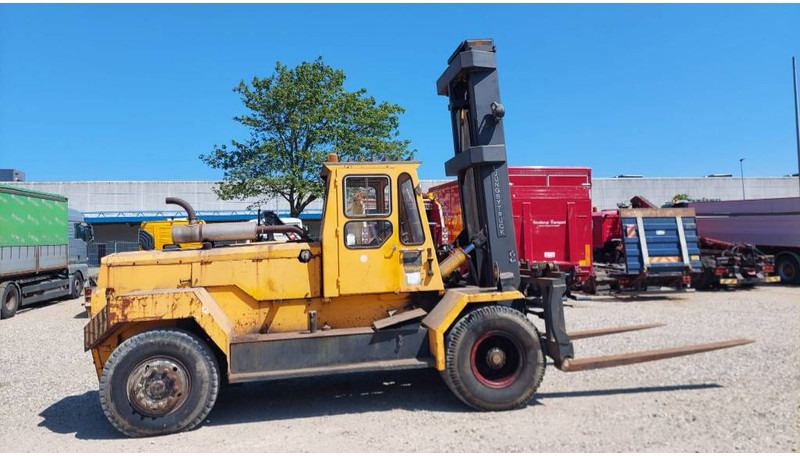 Ljungbytruck LT15-790 *15 tons* - Chariot élévateur diesel: photos 4 Ljungbytruck LT15-790 *15 tons* - Chariot élévateur diesel: photos 4