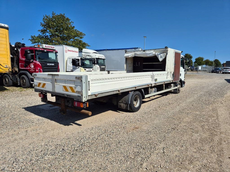 MAN TGL 12.250 4x2 - Camion plateau: photos 5 MAN TGL 12.250 4x2 - Camion plateau: photos 5