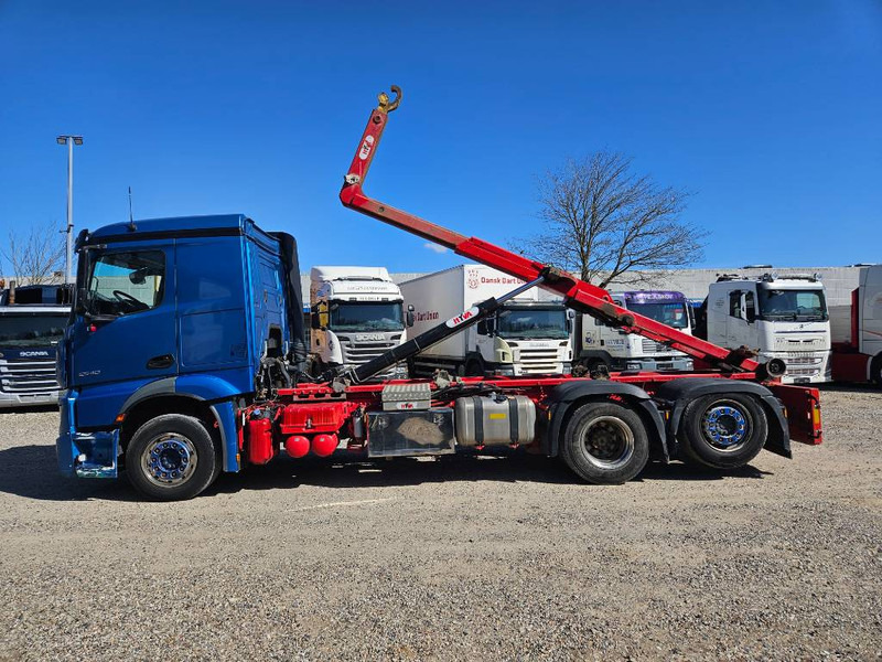 Mercedes-Benz Actros 2540 L // Kroghejs / Hook / Hagen// - Camion ampliroll: photos 2 Mercedes-Benz Actros 2540 L // Kroghejs / Hook / Hagen// - Camion ampliroll: photos 2