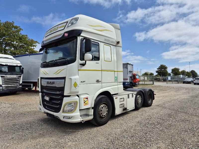 DAF XF 480 6x2 // pusher// special interior - Tracteur routier: photos 1 DAF XF 480 6x2 // pusher// special interior - Tracteur routier: photos 1