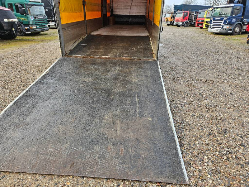 Volvo FH 400 6x2 // Machine / Autotransport // Euro5 - Remorqueuse: photos 4 Volvo FH 400 6x2 // Machine / Autotransport // Euro5 - Remorqueuse: photos 4