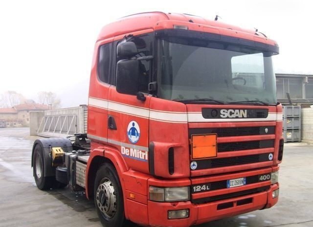 Scania 124.400 - Tracteur routier: photos 2 Scania 124.400 - Tracteur routier: photos 2