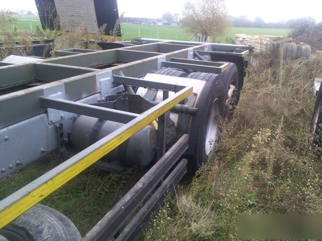 Camion porte-conteneur/ Caisse mobile Volvo FH 12.420 GLOBTROTTER: photos 10 Camion porte-conteneur/ Caisse mobile Volvo FH 12.420 GLOBTROTTER: photos 10