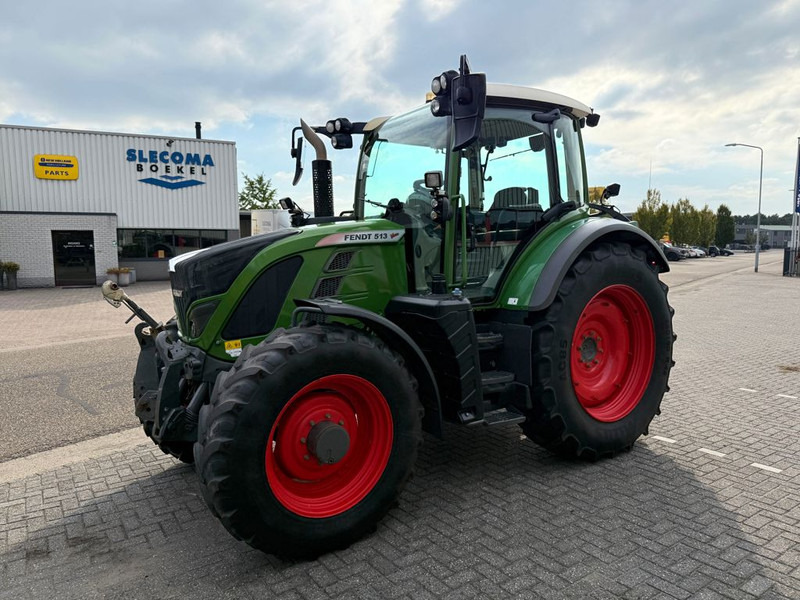 Fendt 513 Vario Power - Tracteur agricole: photos 1 Fendt 513 Vario Power - Tracteur agricole: photos 1